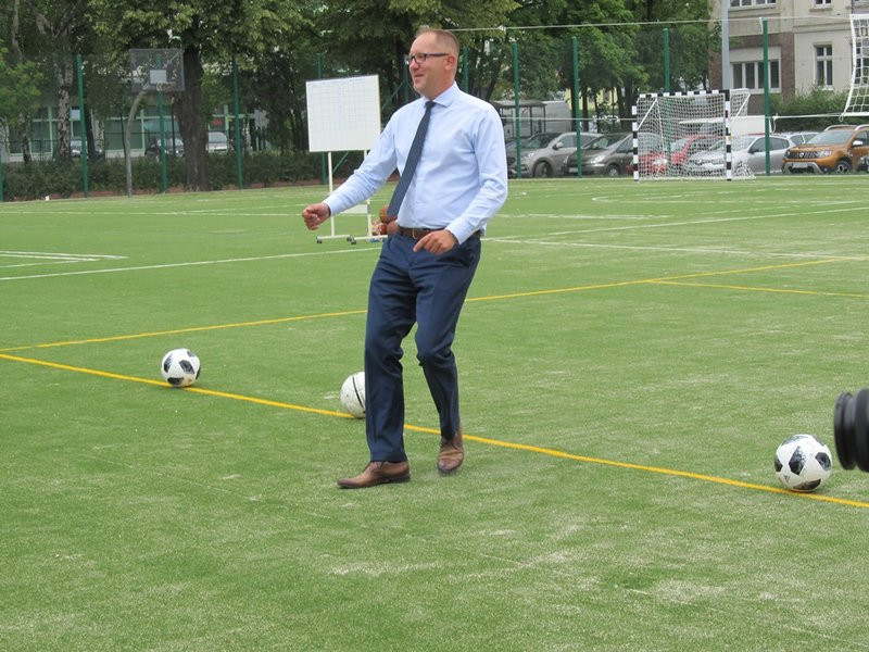 Polacy walczą na mundialu, a I LO ma nowe boiska (zdjęcia)