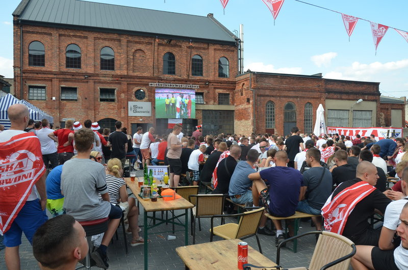 Kibiców było mnóstwo. Radości zero! (zdjęcia)