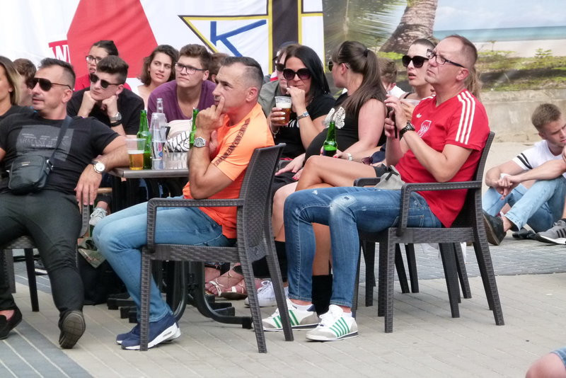 Kibiców było mnóstwo. Radości zero! (zdjęcia)