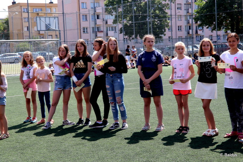 Sportowy apel w SP 7 (zdjęcia)