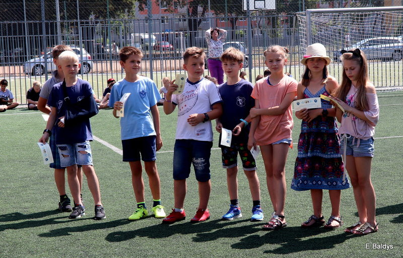 Sportowy apel w SP 7 (zdjęcia)