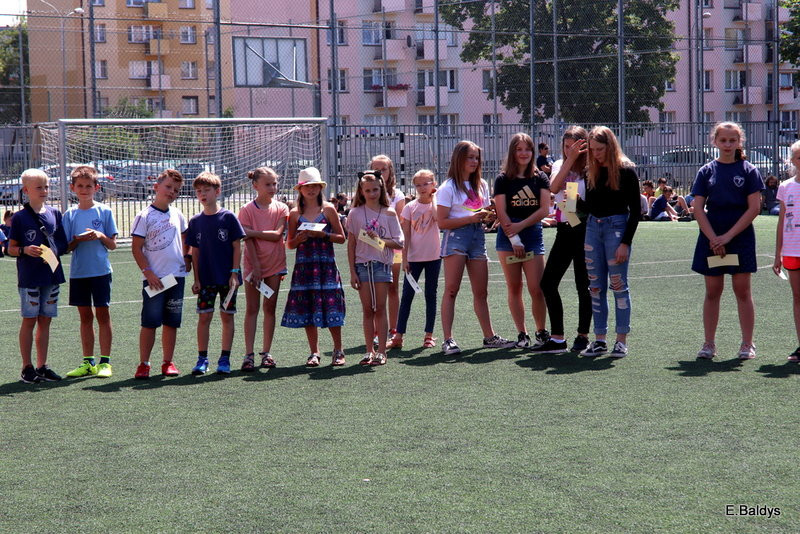 Sportowy apel w SP 7 (zdjęcia)