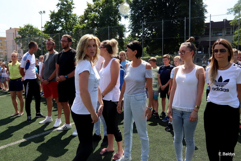 Sportowy apel w SP 7 (zdjęcia)