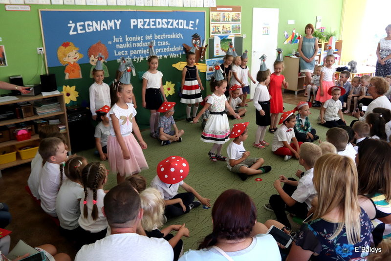 Pożegnanie starszaków w PM 18 (zdjęcia)