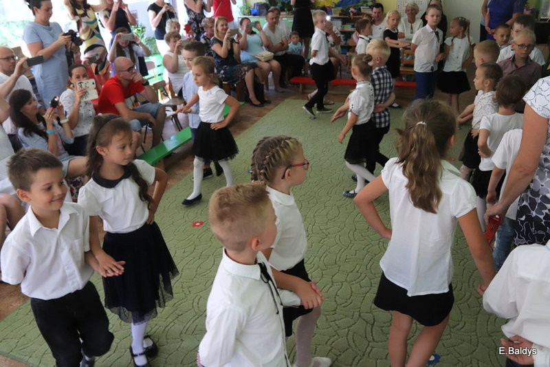 Pożegnanie starszaków w PM 18 (zdjęcia)