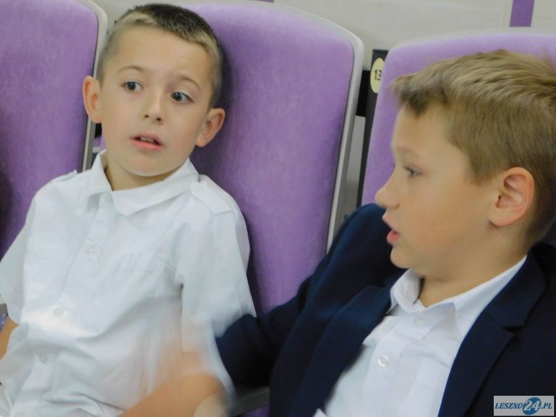 30 lat temu zabrzmiał pierwszy dzwonek (zdjęcia)