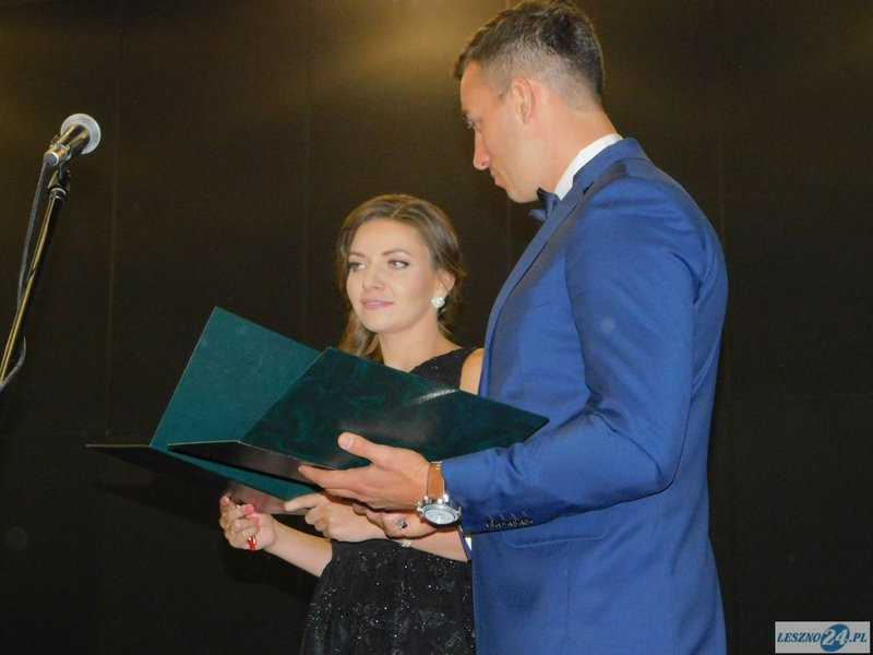 30 lat temu zabrzmiał pierwszy dzwonek (zdjęcia)