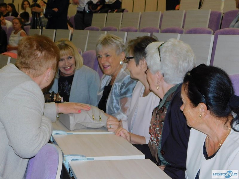 30 lat temu zabrzmiał pierwszy dzwonek (zdjęcia)