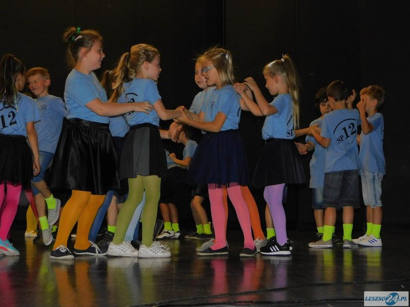 30 lat temu zabrzmiał pierwszy dzwonek (zdjęcia)