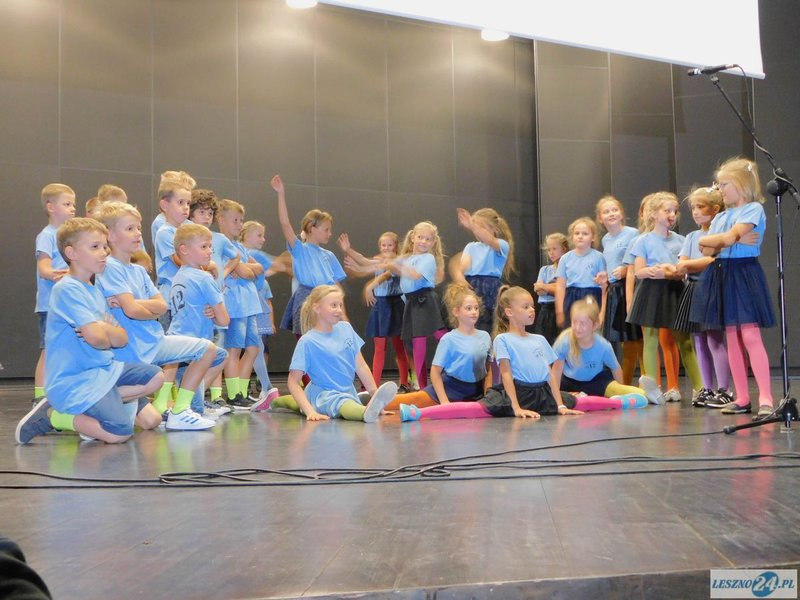 30 lat temu zabrzmiał pierwszy dzwonek (zdjęcia)