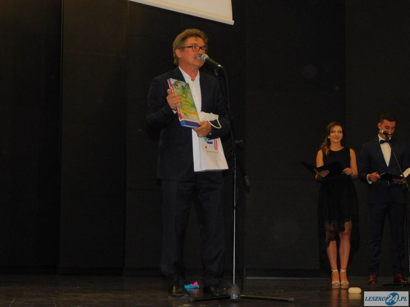 30 lat temu zabrzmiał pierwszy dzwonek (zdjęcia)