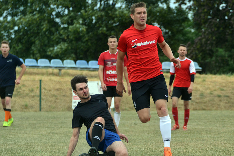 Turniej Piłkarski w Belęcinie (zdjęcia)