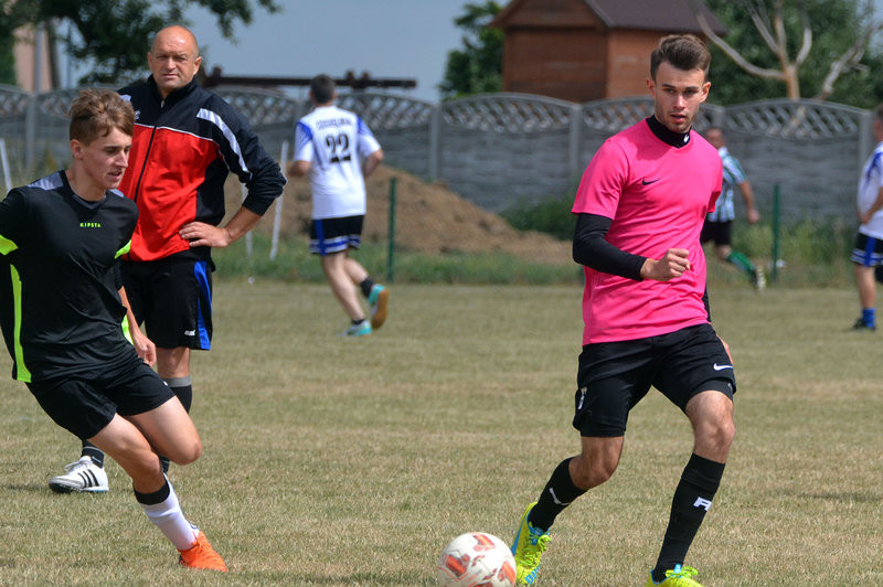 Turniej Piłkarski w Belęcinie (zdjęcia)