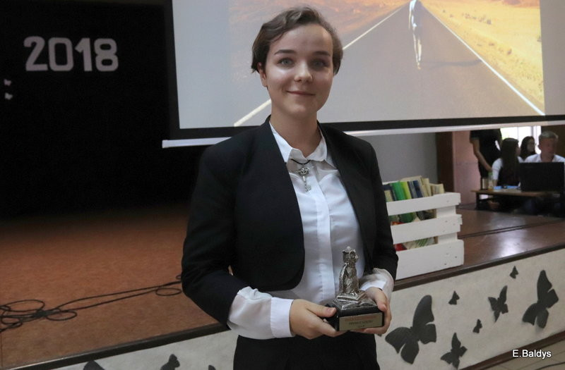 Pożegnali się z gimnazjum (zdjęcia)