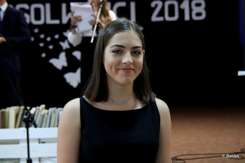 Pożegnali się z gimnazjum (zdjęcia)