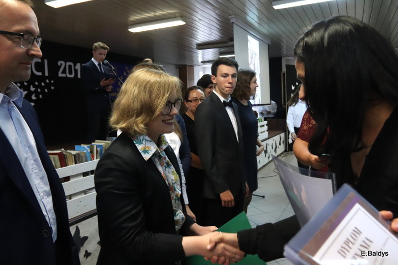 Pożegnali się z gimnazjum (zdjęcia)