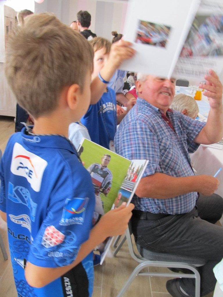 Prezent na 100-lecie niepodległości (zdjęcia)