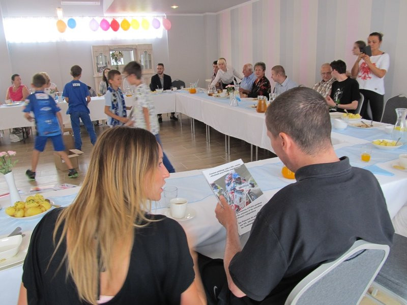 Prezent na 100-lecie niepodległości (zdjęcia)