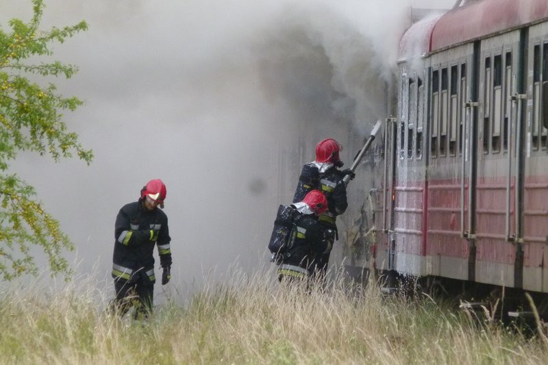 Pożar na bocznicy kolejowej (zdjęcia)
