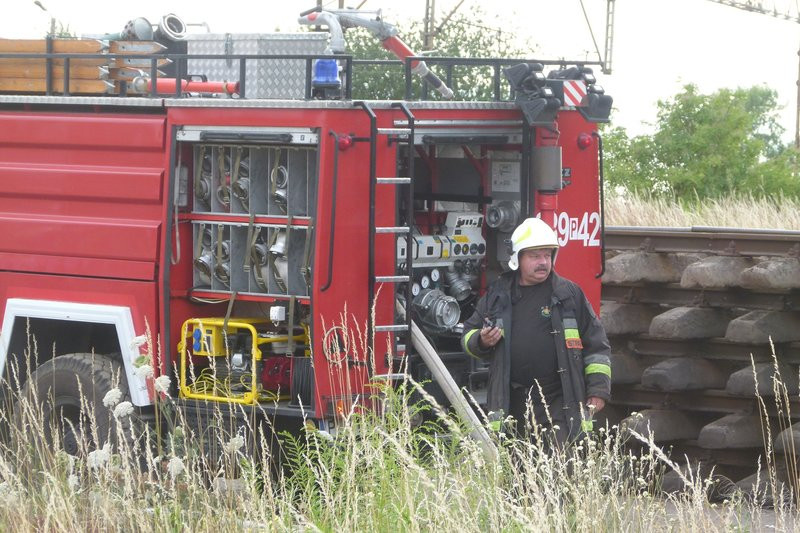 Pożar na bocznicy kolejowej (zdjęcia)
