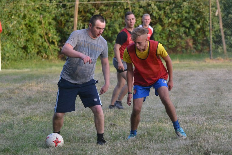 Turniej piłkarski w Luboni (zdjęcia)