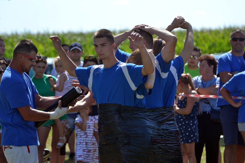 Turniej Wsi w Krzemieniewie (zdjęcia)