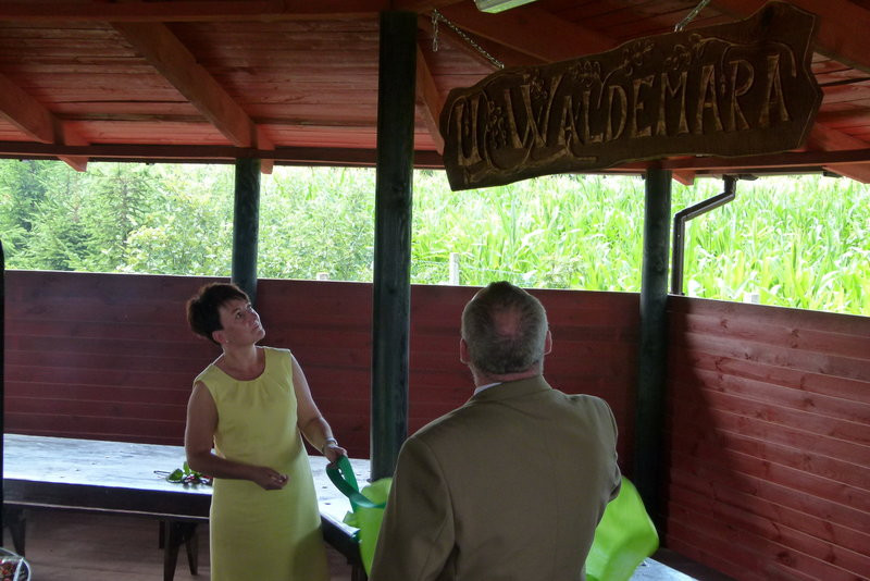 Wigwam ?U Waldemara? w darze od leśników (zdjęcia)