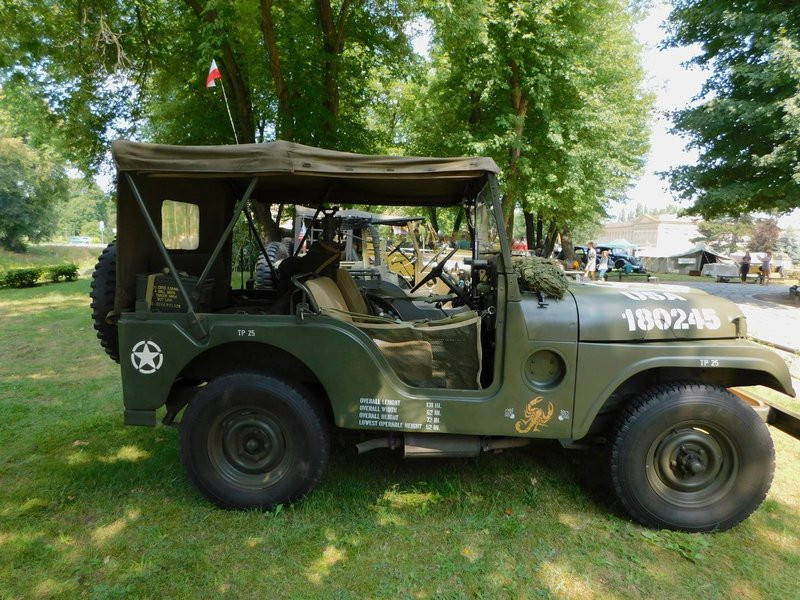 Militarnie pod Zamkiem (zdjęcia)