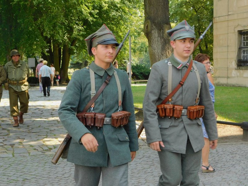 Militarnie pod Zamkiem (zdjęcia)