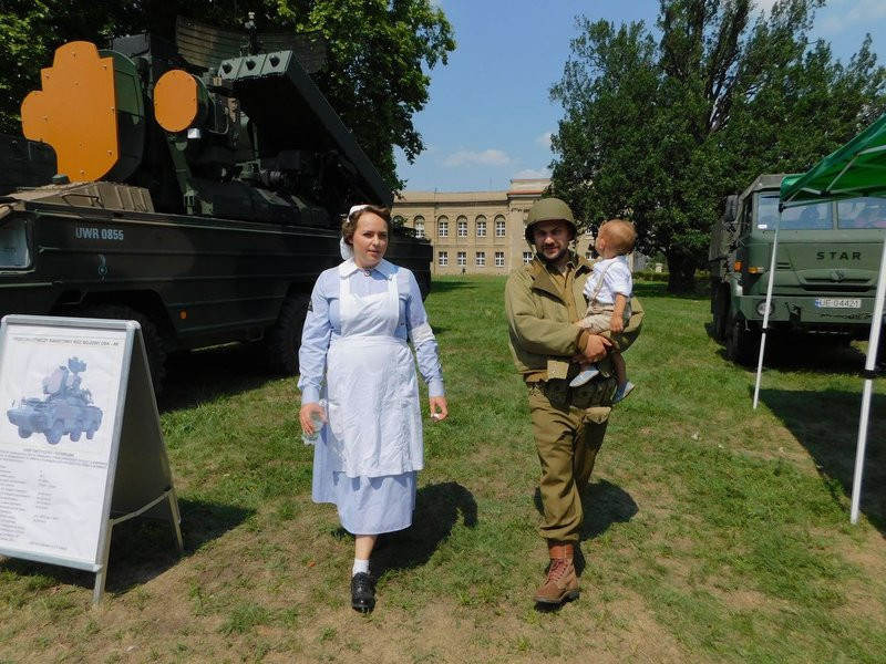 Militarnie pod Zamkiem (zdjęcia)