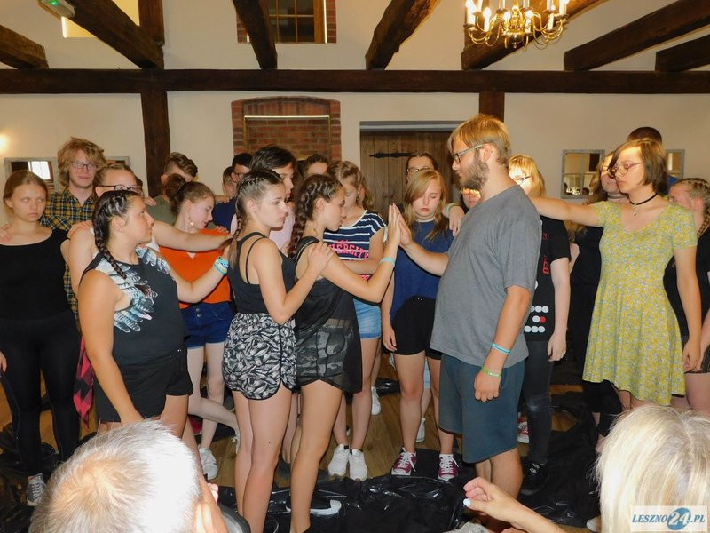 Alternatywna sztuka czyli młodzież razem (zdjęcia)