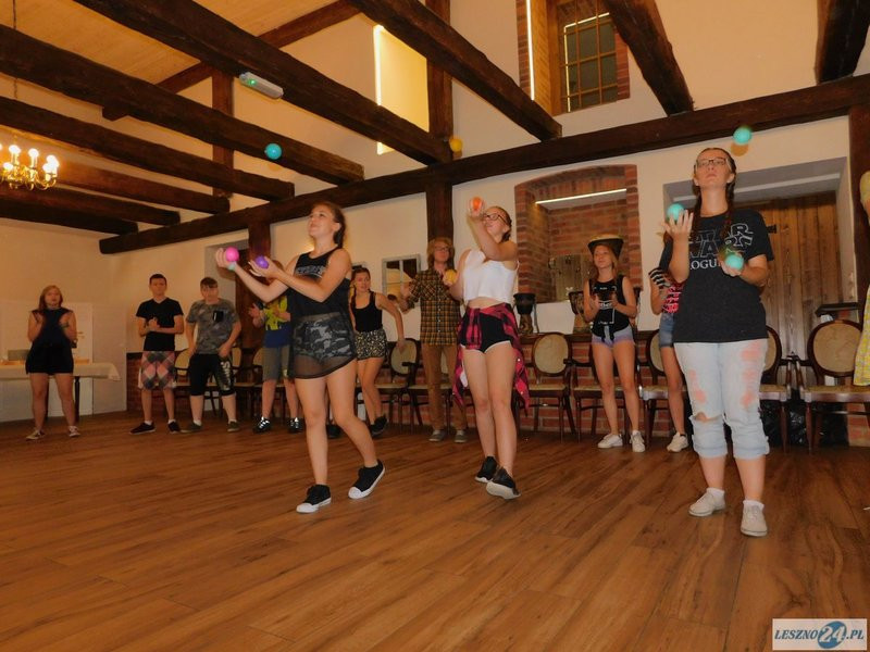 Alternatywna sztuka czyli młodzież razem (zdjęcia)