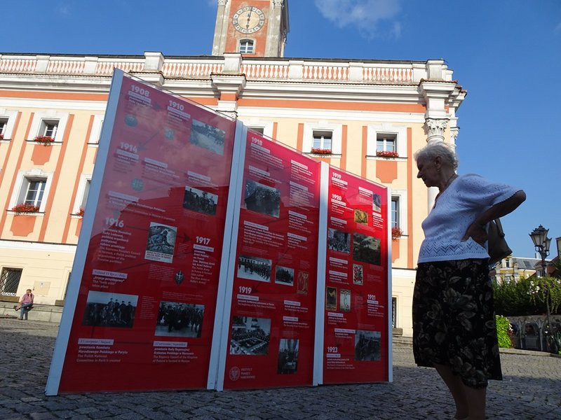 Mamy w Lesznie swoich ojców niepodległości (zdjęcia)