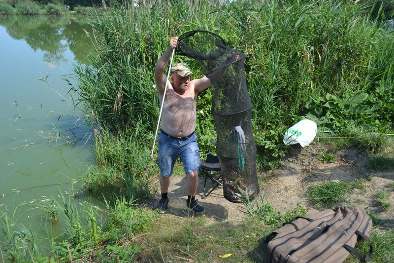 Wędkowali w Pawłowicach (zdjęcia)