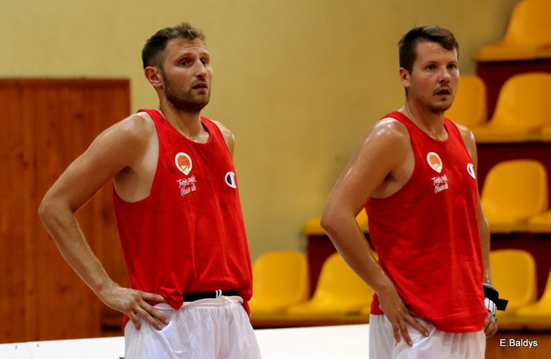 Koszykarze już trenują (zdjęcia)