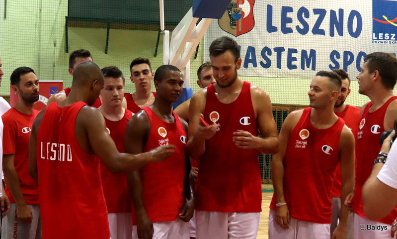 Koszykarze już trenują (zdjęcia)