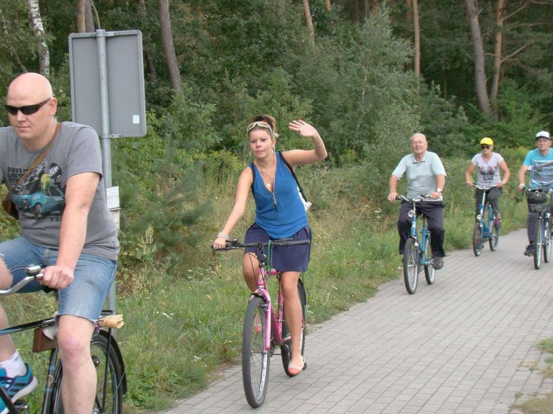 Rajd tylko dla rowerów... pełnoletnich (zdjęcia)