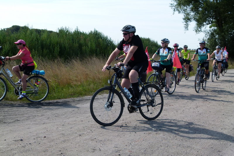 Bitewnym szlakiem na dwóch kółkach (zdjęcia)