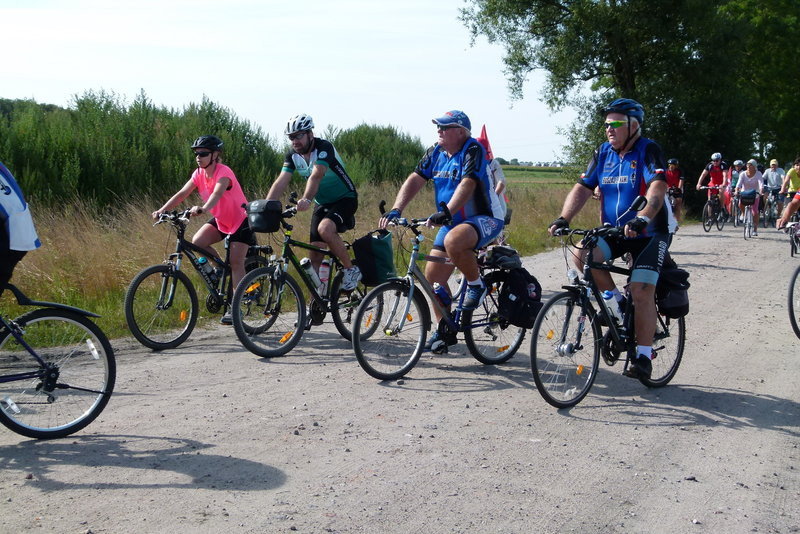 Bitewnym szlakiem na dwóch kółkach (zdjęcia)