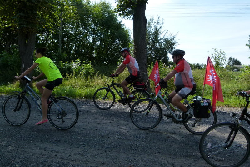 Bitewnym szlakiem na dwóch kółkach (zdjęcia)