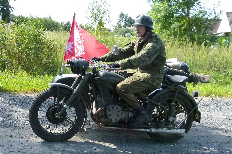 Bitewnym szlakiem na dwóch kółkach (zdjęcia)