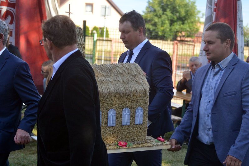 Dożynki w Oporówku (zdjęcia)