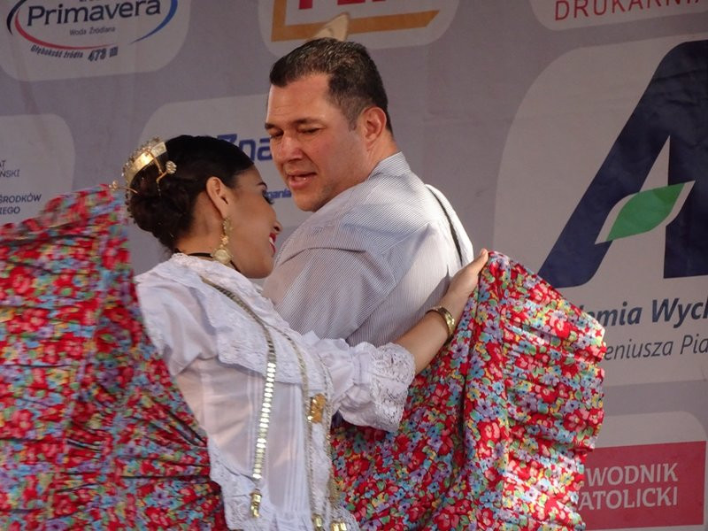 Lato z folklorem na Rynku (zdjęcia)