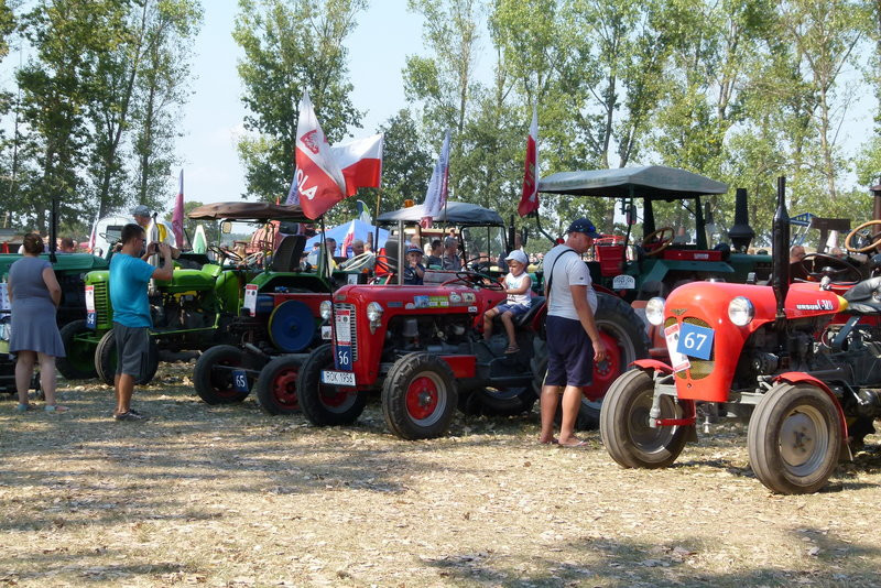 Traktorowy festiwal w Wilkowicach trwa (zdjęcia)