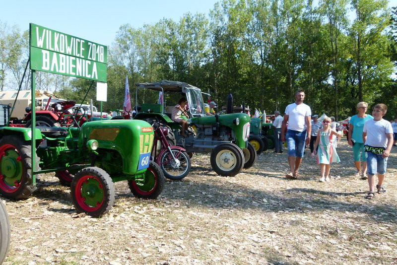 Traktorowy festiwal w Wilkowicach trwa (zdjęcia)