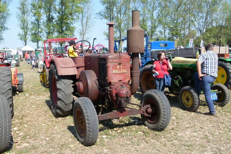 Traktorowy festiwal w Wilkowicach trwa (zdjęcia)