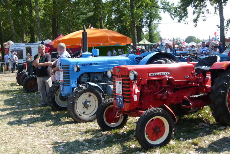 Traktorowy festiwal w Wilkowicach trwa (zdjęcia)
