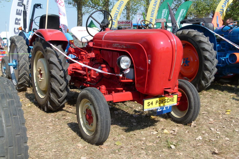 Traktorowy festiwal w Wilkowicach trwa (zdjęcia)