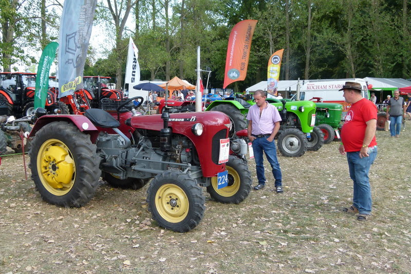 Traktorowy festiwal w Wilkowicach trwa (zdjęcia)