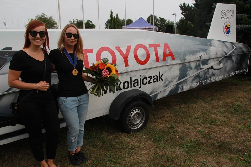 Piloci boeingów w tym tygodniu latają w Lesznie (zdjęcia)